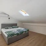 Apartman Rojo Apartment